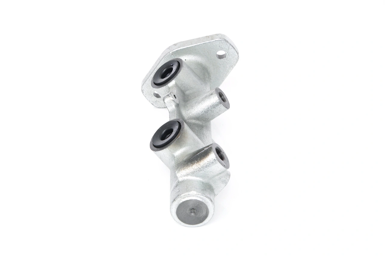Купить F026003136 Bosch Главный тормозной цилиндр