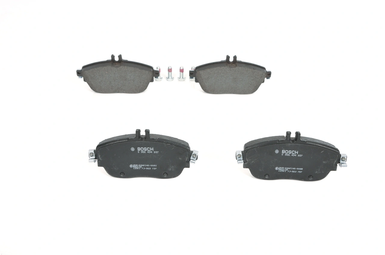Передние тормозные колодки 0986494937 Bosch