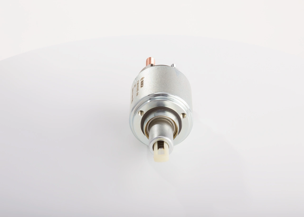 F042010673 Bosch Тяговое реле стартера