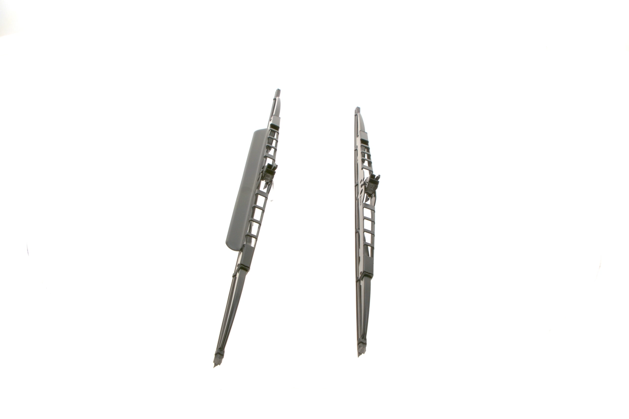 Щетка дворника левая Bosch 3397001728