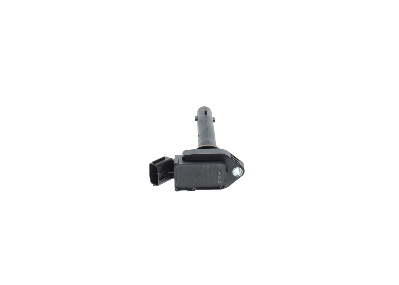 F01R00A047 Bosch Катушка зажигания