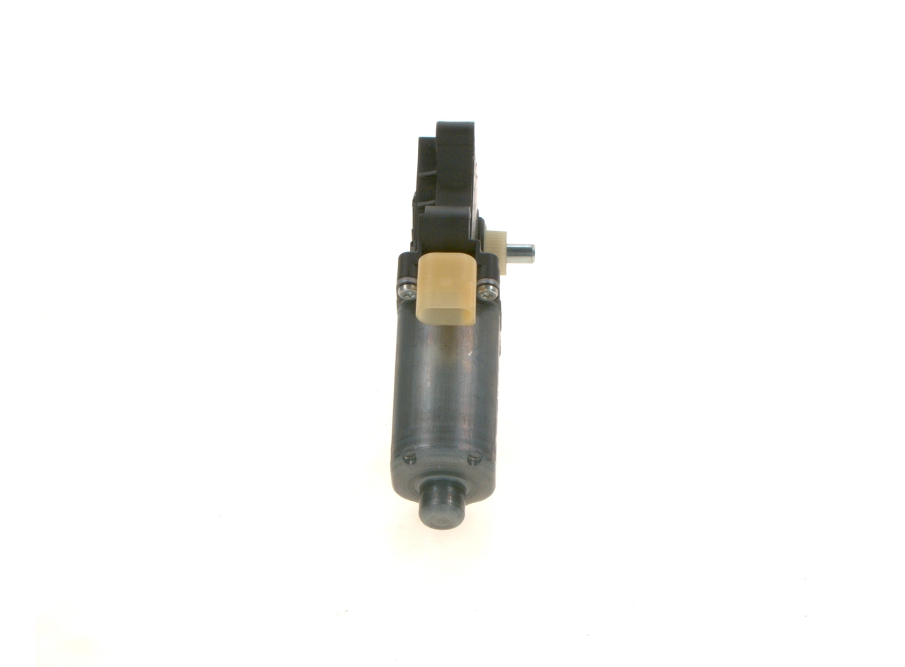 Купить 0130821716 Bosch Мотор стеклоподъемника двери передней левой