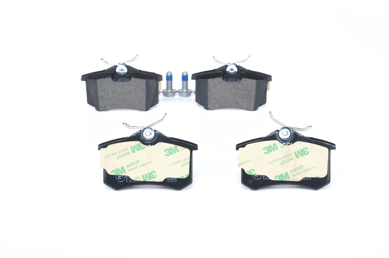 Купить 0986494516 Bosch Колодки тормозные задние, дисковые