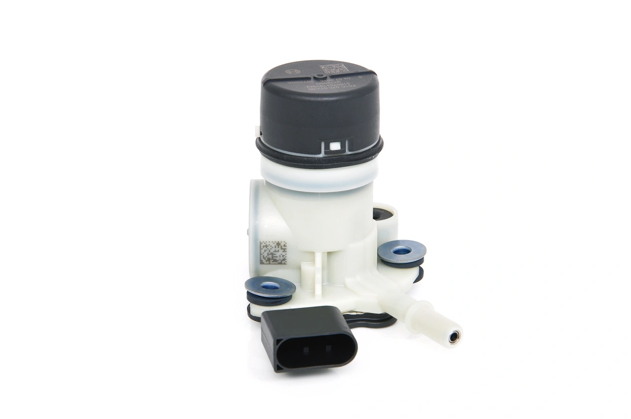 Купить F01C600266 Bosch Насос AD BLUE