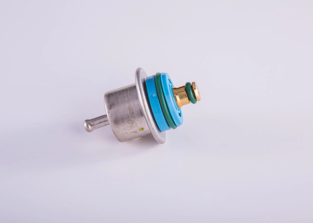 Купить 0280160585 Bosch Регулятор давления топлива