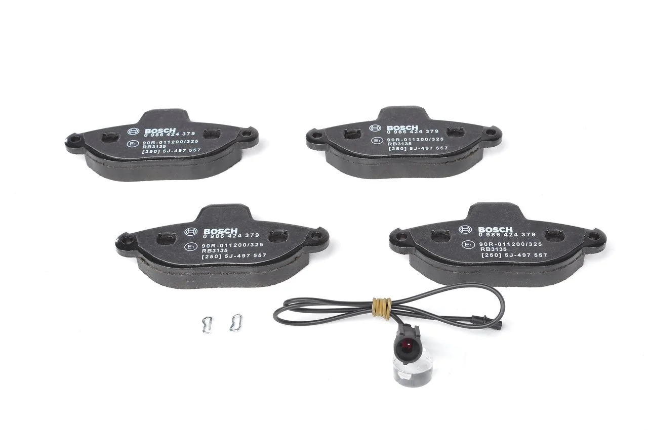 Передние тормозные колодки 0986424379 Bosch