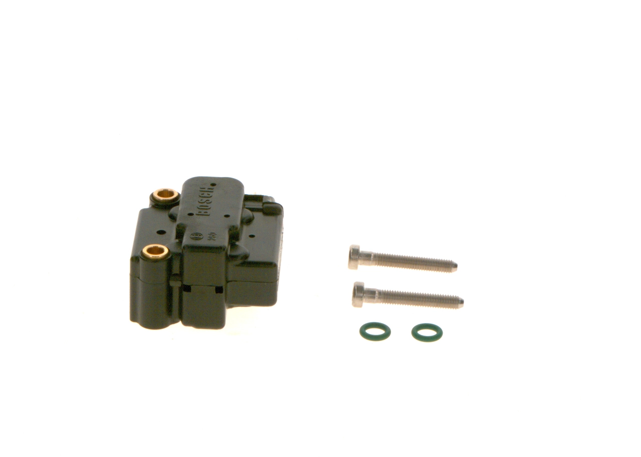 Шланг тормозной передний Bosch F026T03004 цена, от 9.38 USD