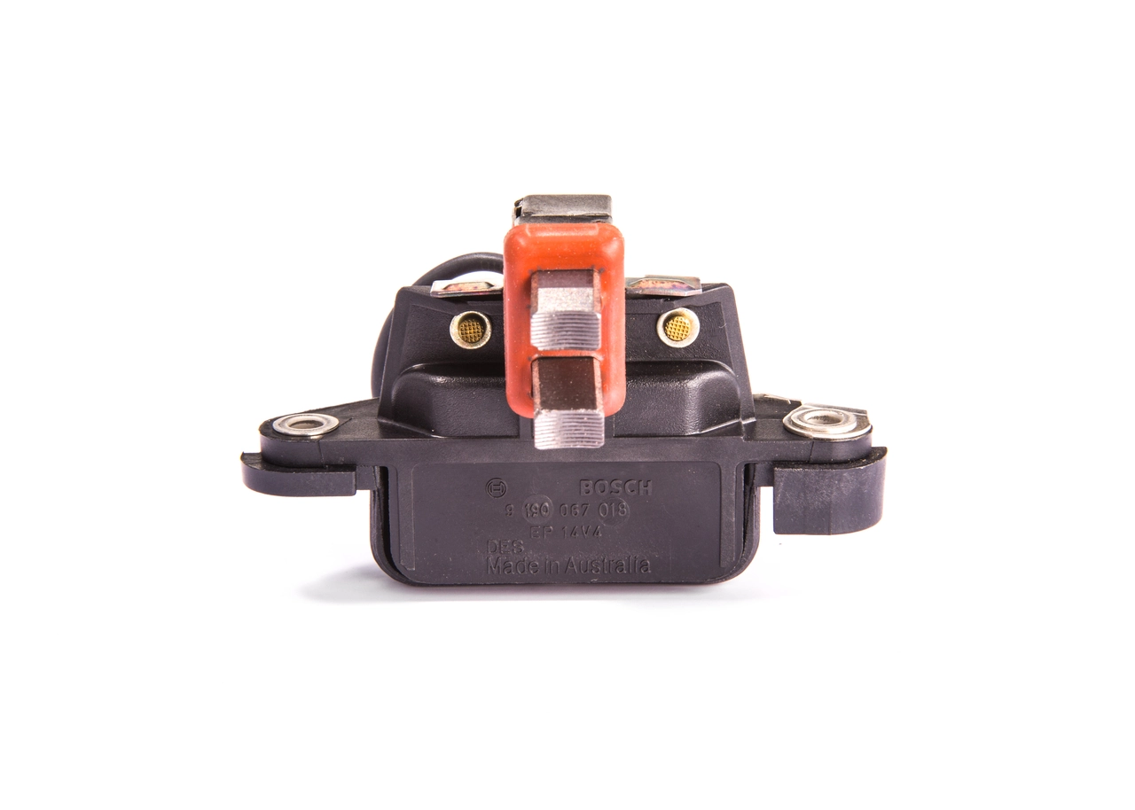 9190067018 Bosch Реле-регулятор напряжения
