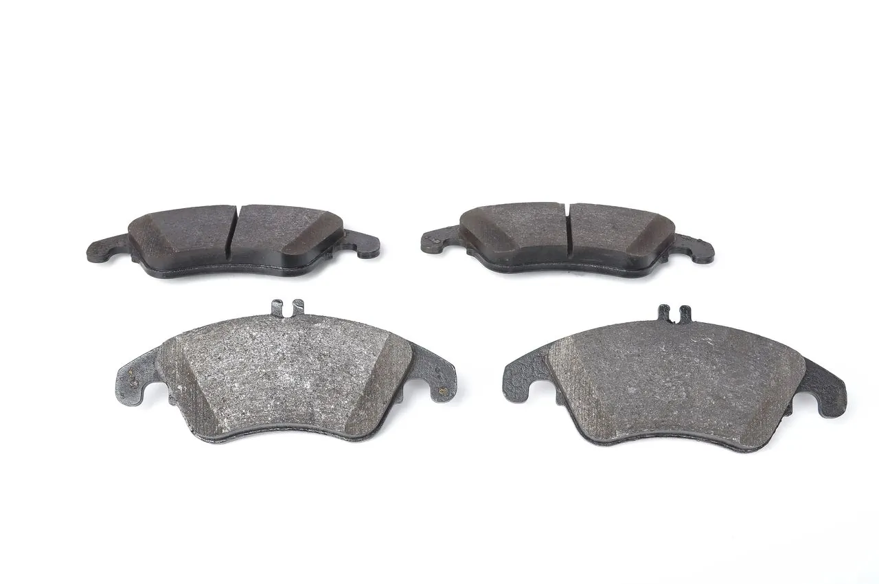 Передние тормозные колодки 0986494263 Bosch