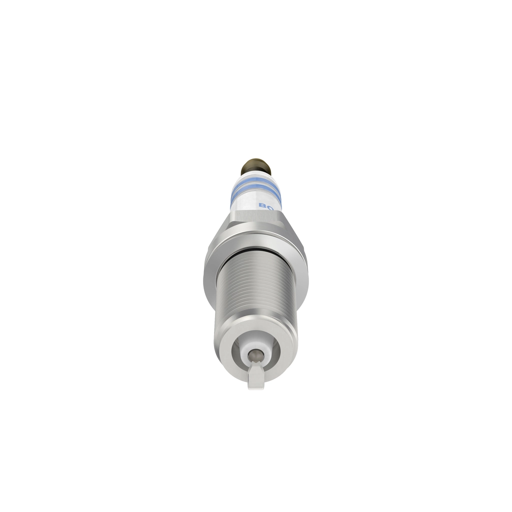 Свечи зажигания 0242240715 Bosch