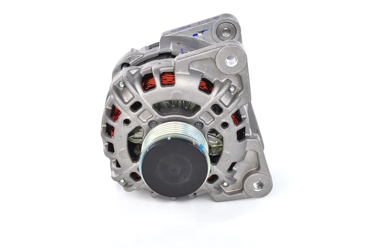 F000BL0407 Bosch Генератор автомобильный