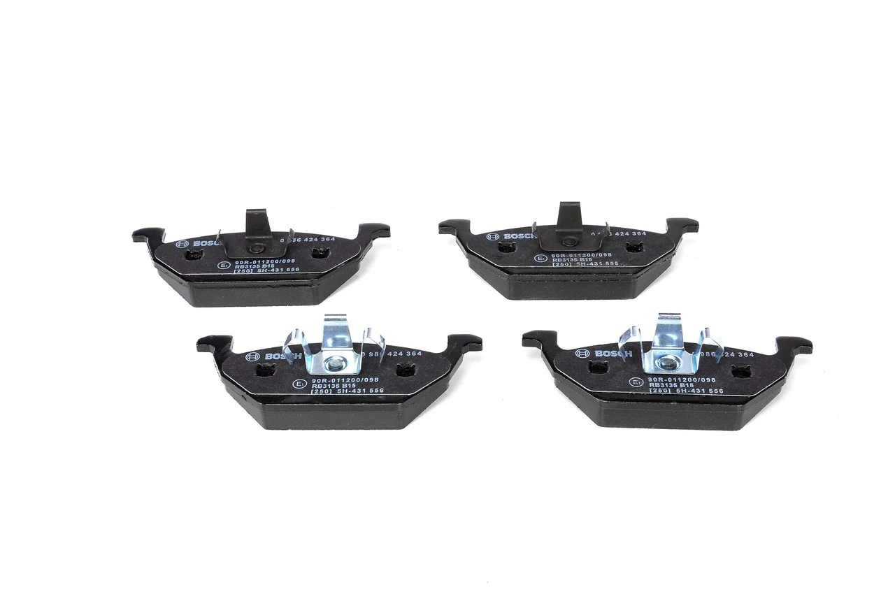 Передние тормозные колодки 0986424364 Bosch