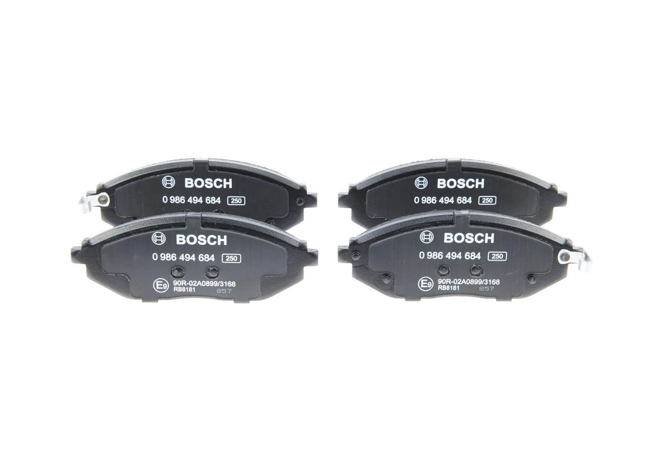 Передние тормозные колодки 0986494684 Bosch