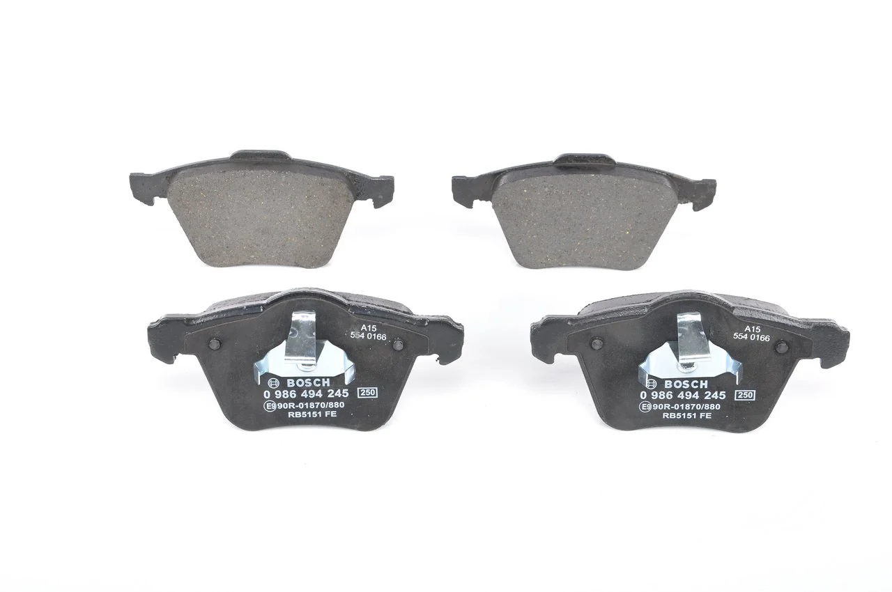 Колодки тормозные передние дисковые BOSCH 0986494245