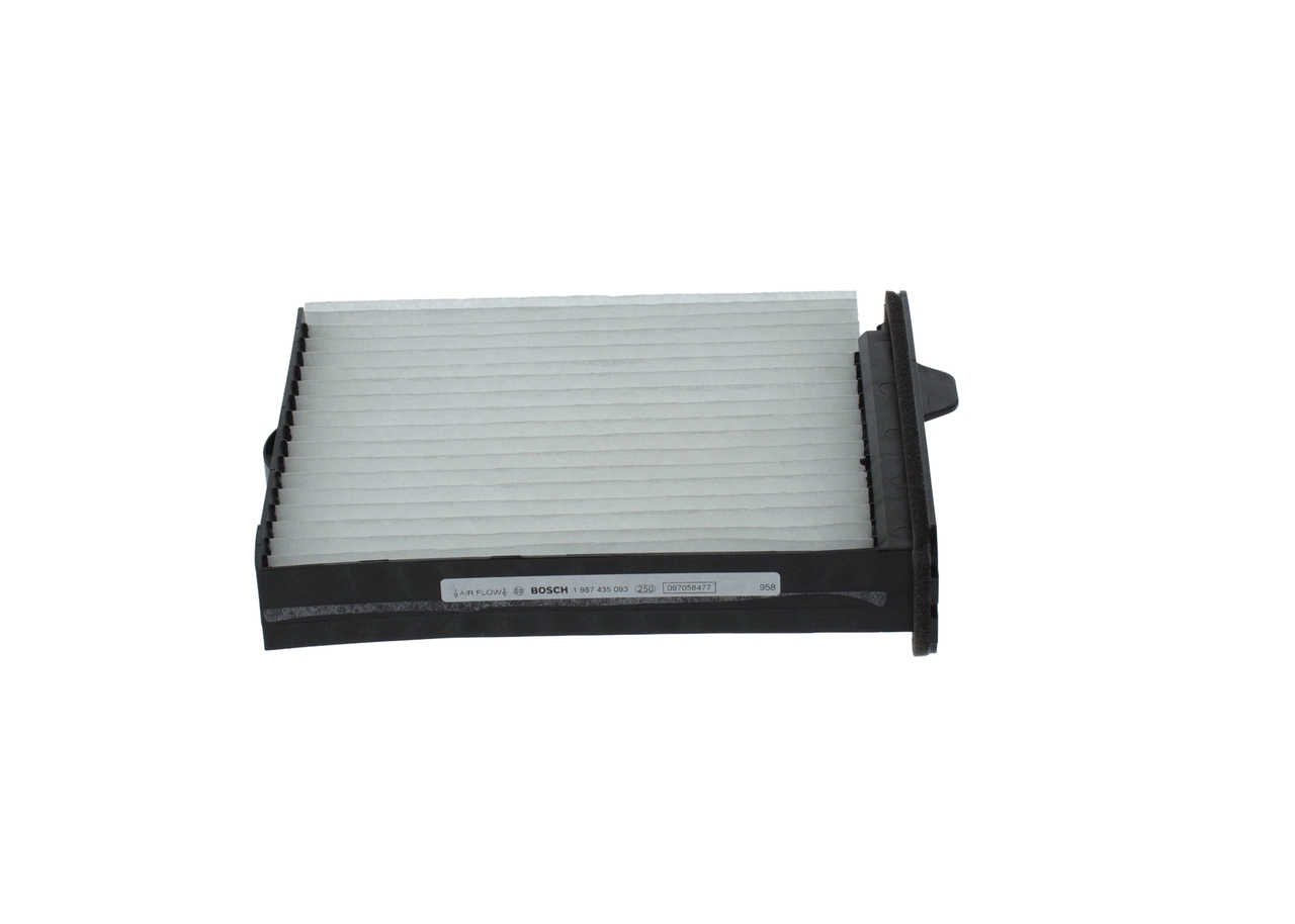 Фильтр воздушный отопителя Bosch 1987435093 цена, от 8.38 USD