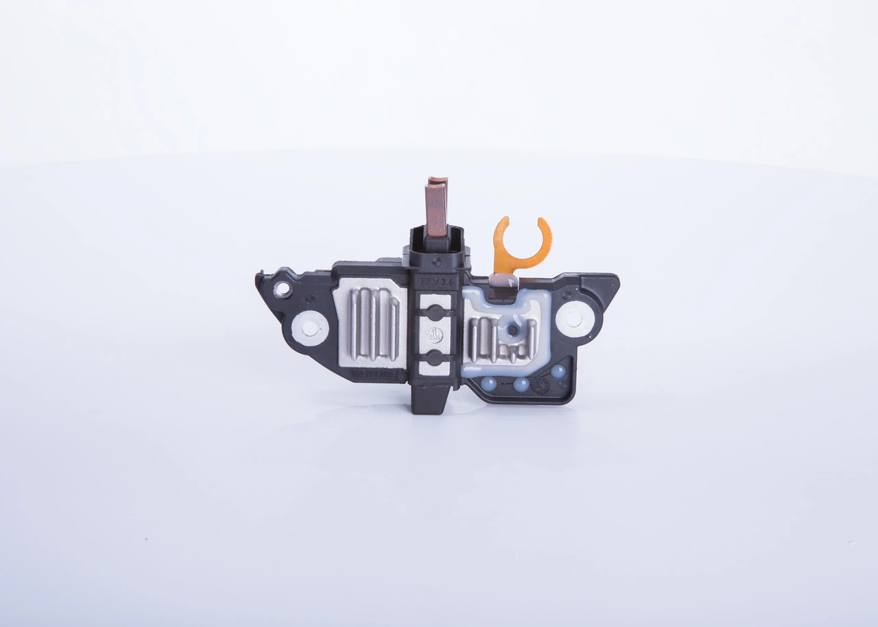 Реле зарядки генератора Bosch F00MA45237 цена, от 23.48 USD