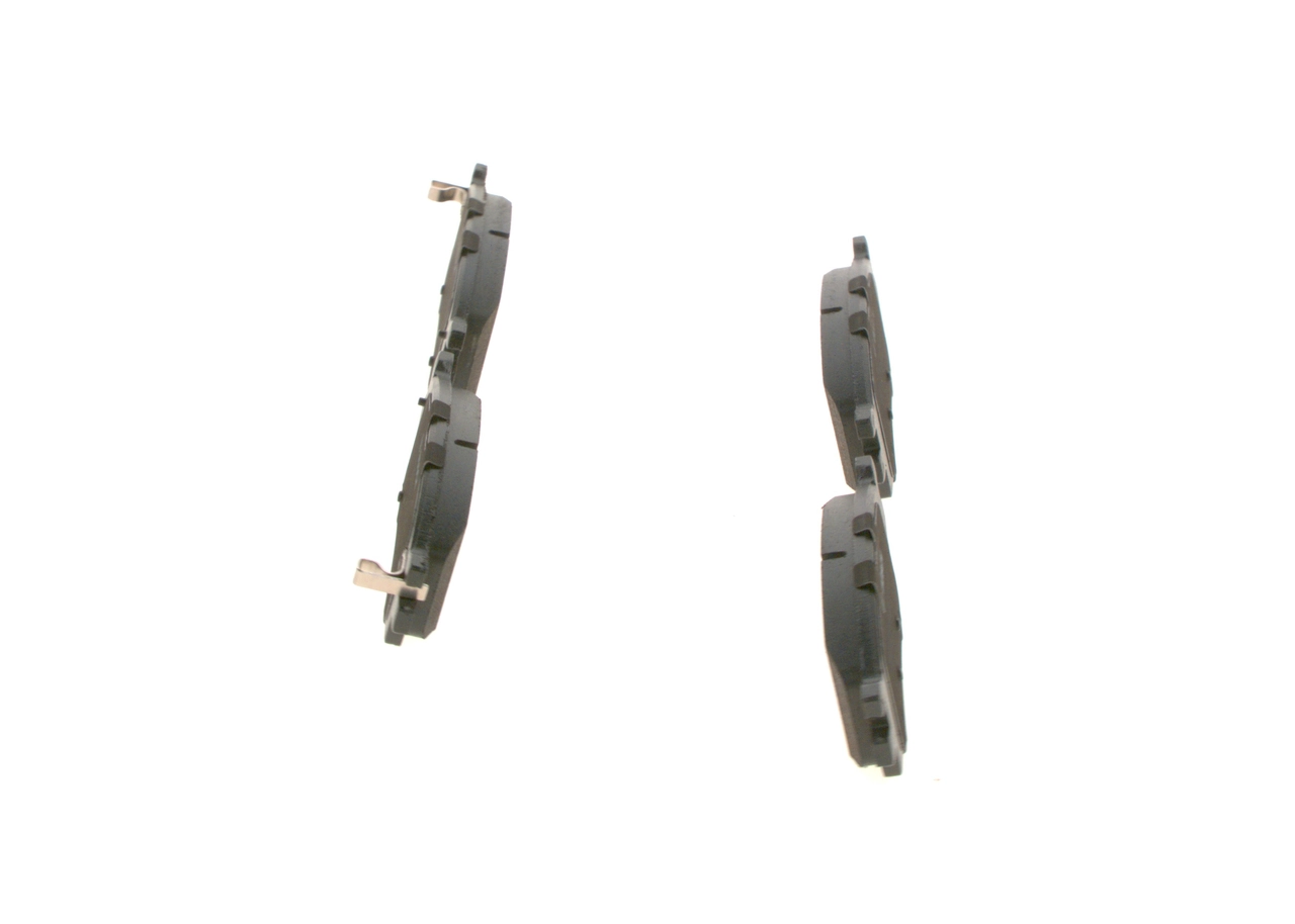 Колодки тормозные передние дисковые BOSCH 0986494139