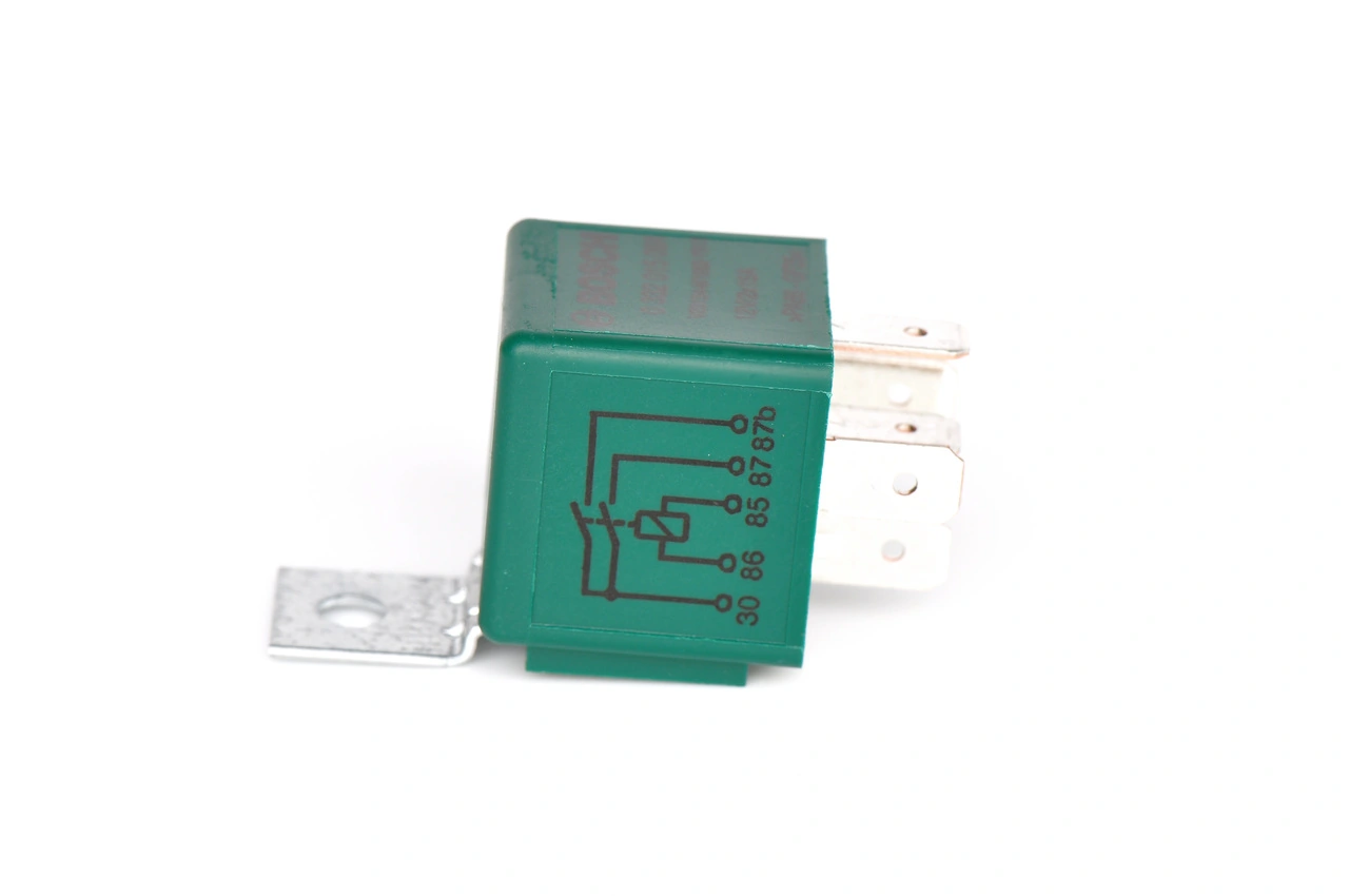 Реле Bosch 0332015001