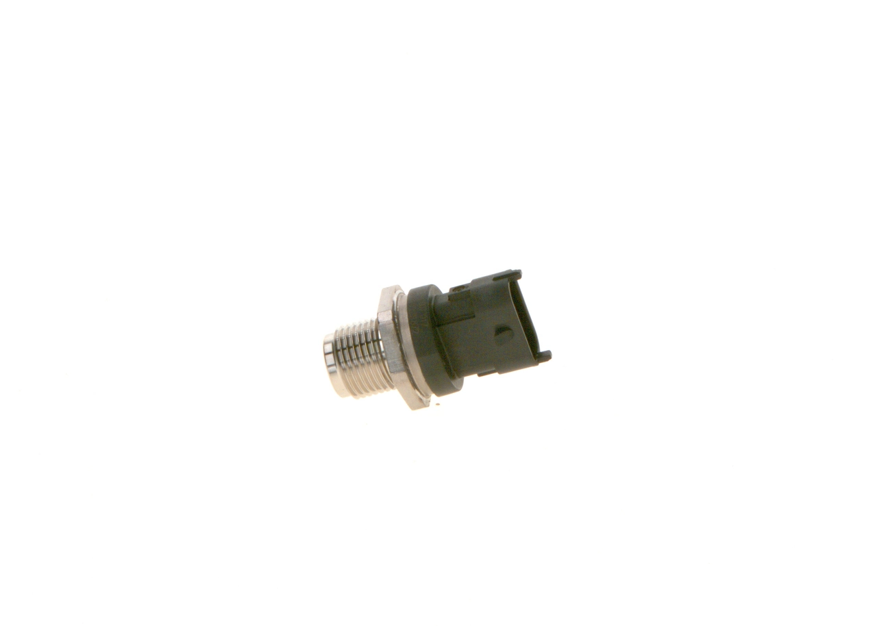 Купить 0281007017 Bosch Датчик давления топлива