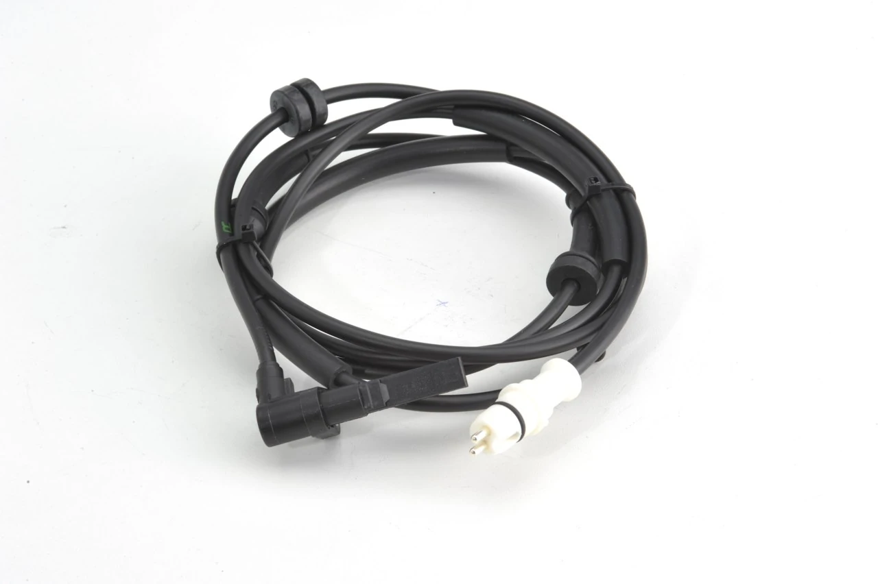 Датчик АБС (ABS) передний, правый Bosch 0265007085 цена, от 23.79 USD