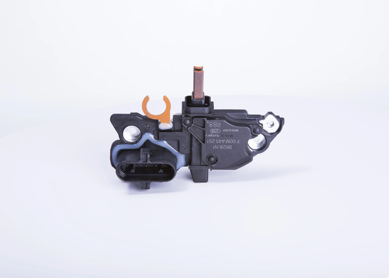 F00MA45251 Bosch Реле-регулятор напряжения