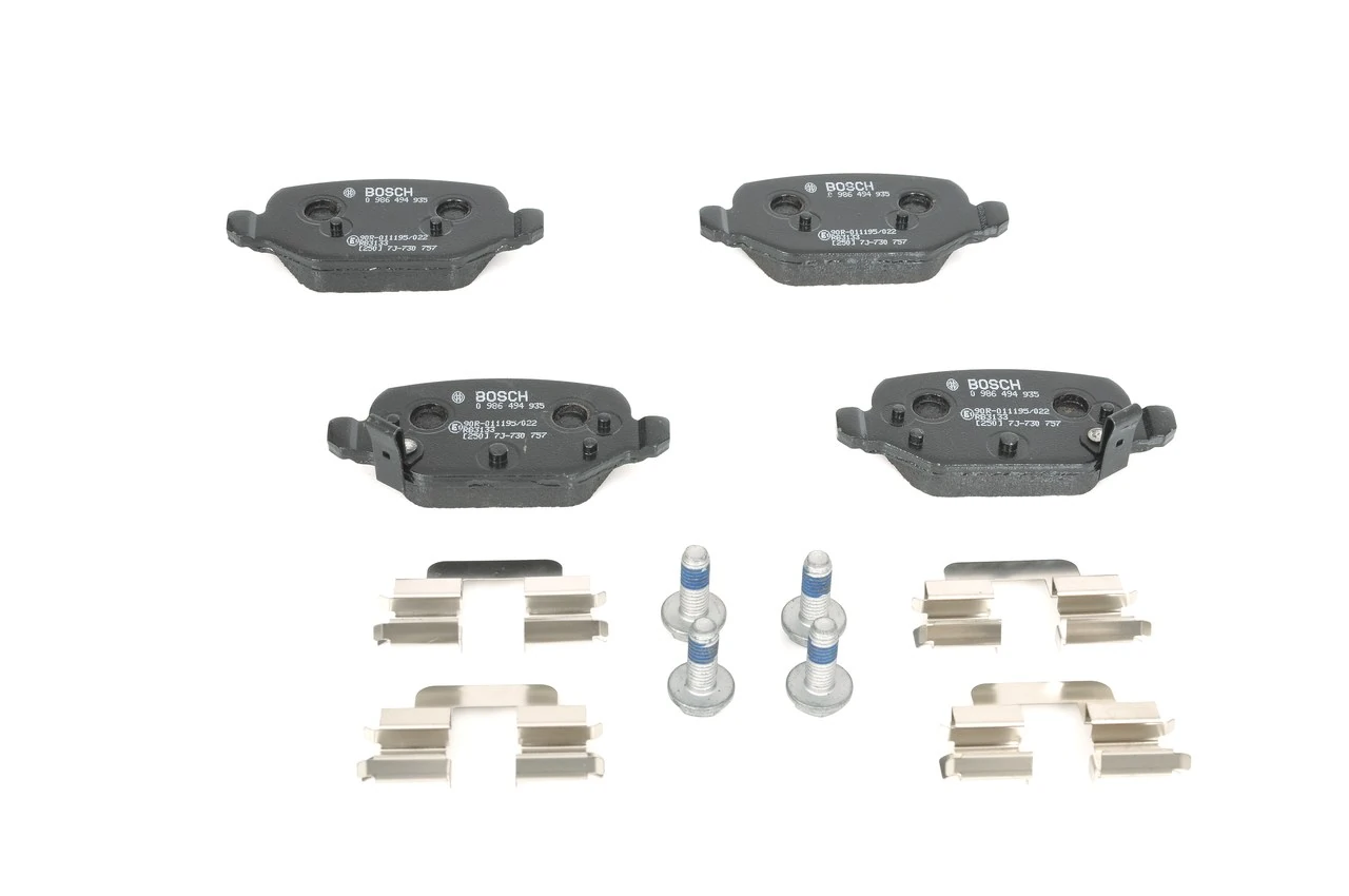 Задние тормозные колодки 0986494935 Bosch