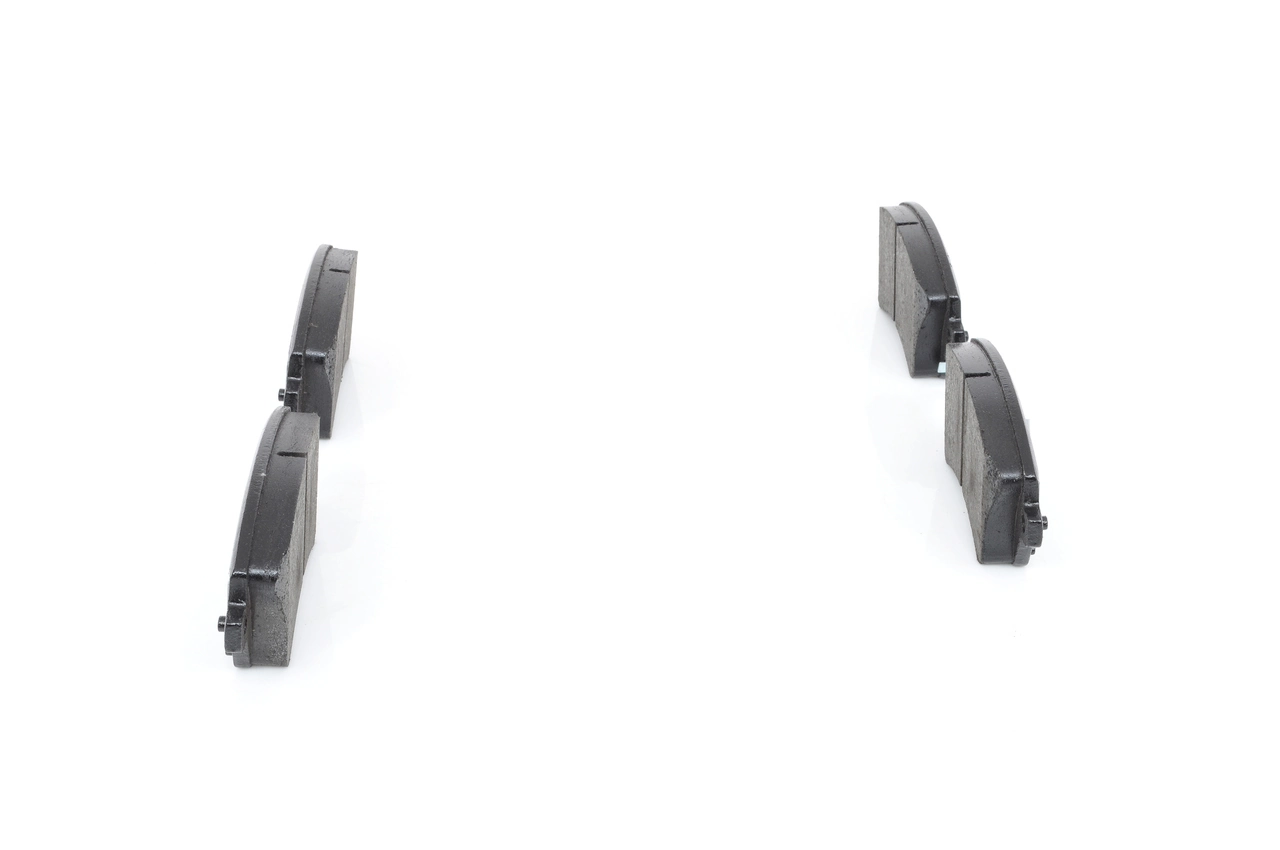 Передние тормозные колодки 0986495243 Bosch