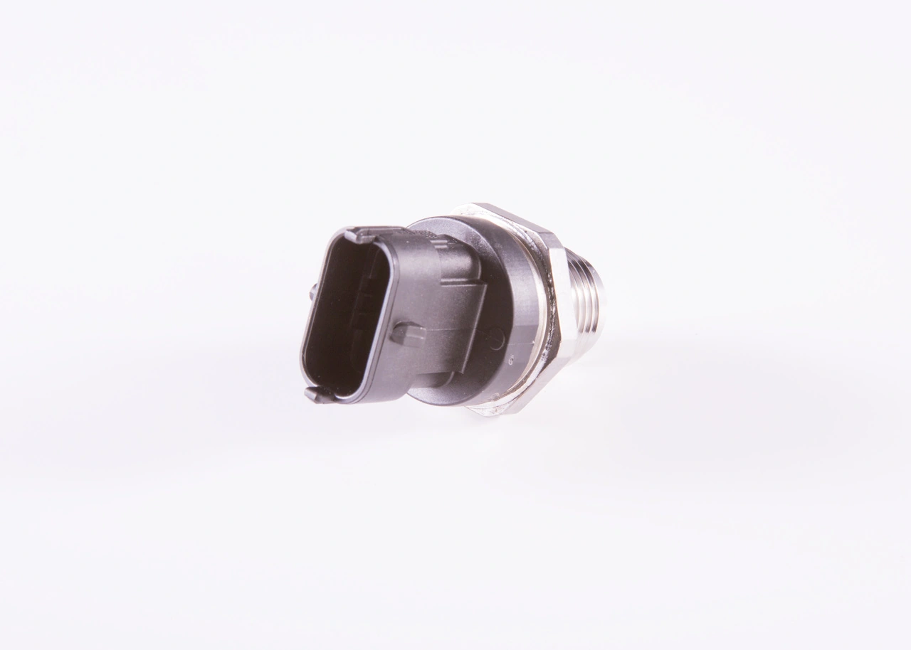 Датчик давления топлива 0281006158 Bosch