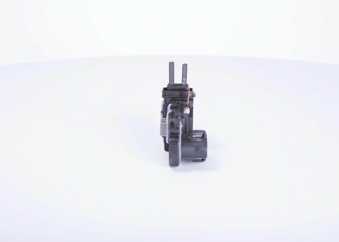 Реле зарядки генератора Bosch F00MA45247 цена, от 42.88 USD