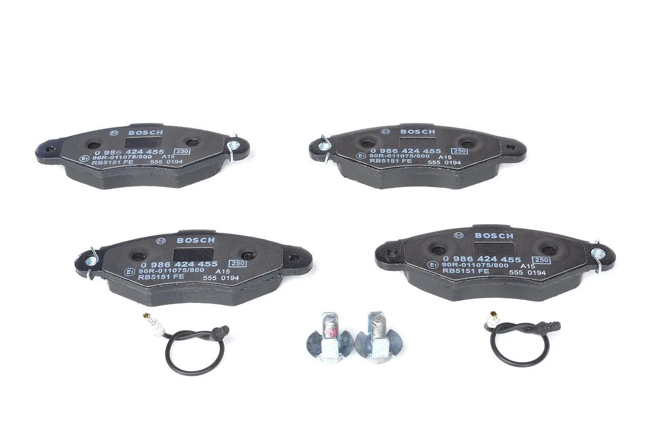 Колодки тормозные передние дисковые BOSCH 0986424455