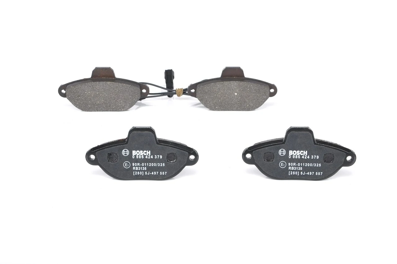 Тормозные колодки Bosch 0986424379