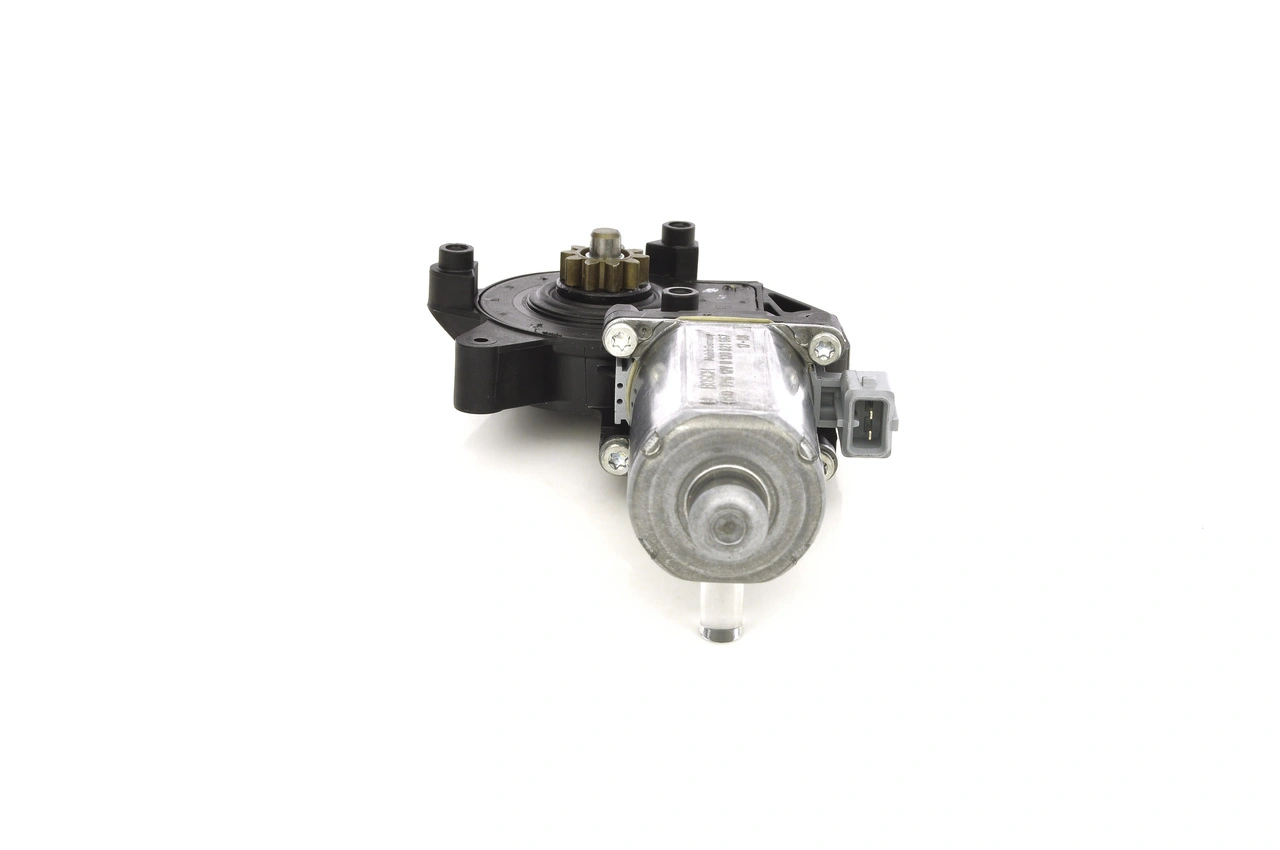 Мотор стеклоподъемника водительской двери Mercedes 0130821667 цена, от 18.34 USD