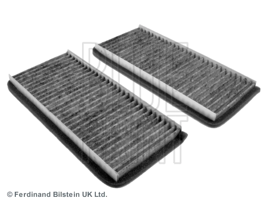 Внутрисалонный фильтр на Mazda RX-8  SE