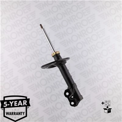 Амортизатор передней подвески правый на Toyota Camry VII V50