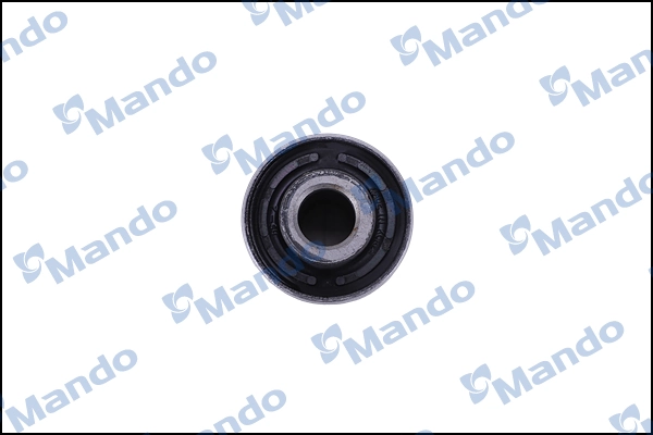 Купить DCC010375 Mando Сайлентблок цапфы задней