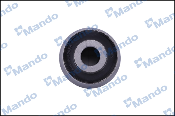 Купить DCC010400 Mando Сайлентблок нижний передней подвески