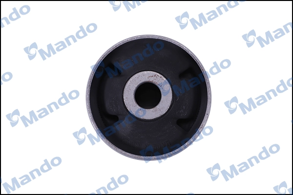 Купить DCC010128 Mando Сайлентблок нижний передней подвески