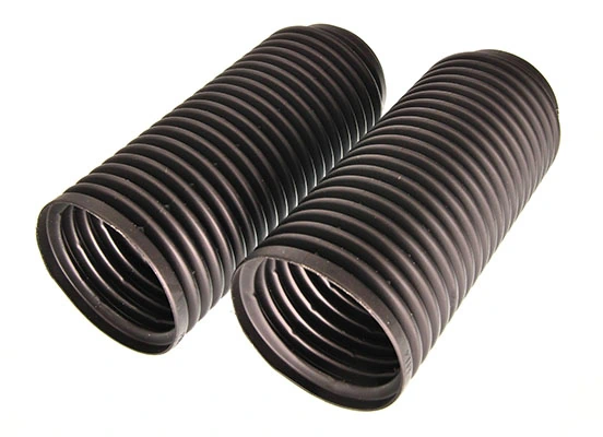 Compre Pára-choque (grade de proteção) de amortecedor traseiro + bota de proteção Audi 80 