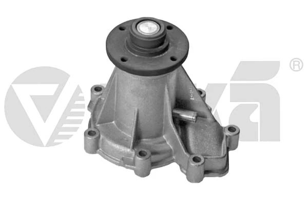 Насос водяной на Mercedes E  W210