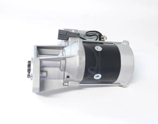 Compre Motor de arranco Nissan Patrol 