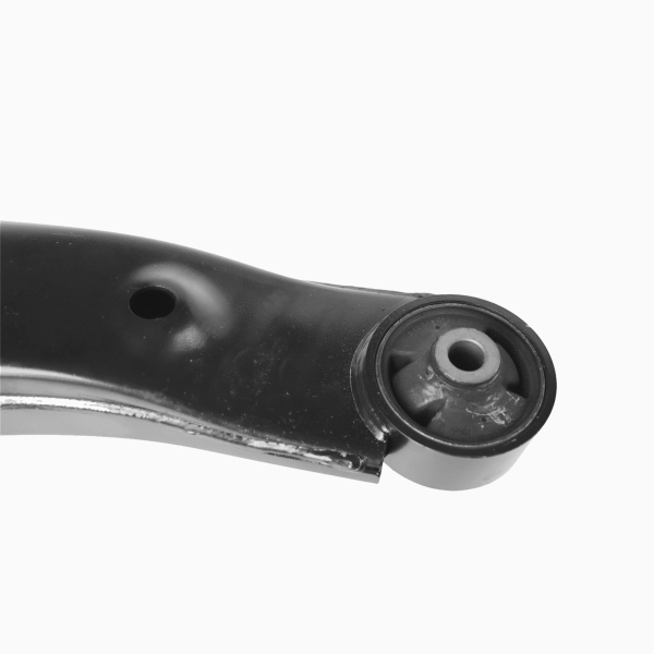 Купить CQ0385R CTR Нижний правый рычаг передней подвески