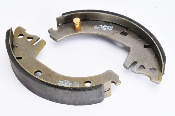 Тормоза рабочие задние ножные и тормозные барабаны ABE C0S001ABE цена, от 14.04 USD