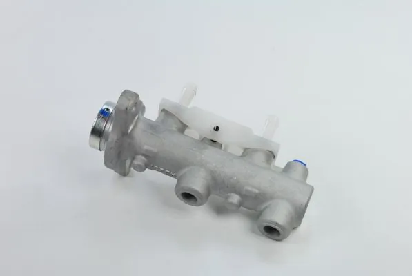 Цилиндр главный тормоза (гидротормозов) Mitsubishi Space Wagon III минивэн (N8, N9) (1998 - 2004) цена, от 57.29 USD