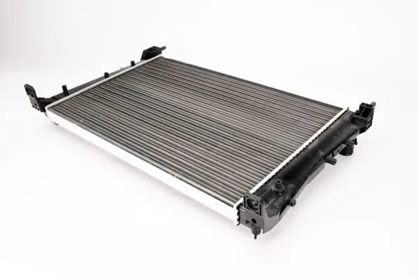 Radiador de esfriamento de motor Fiat Linea 323