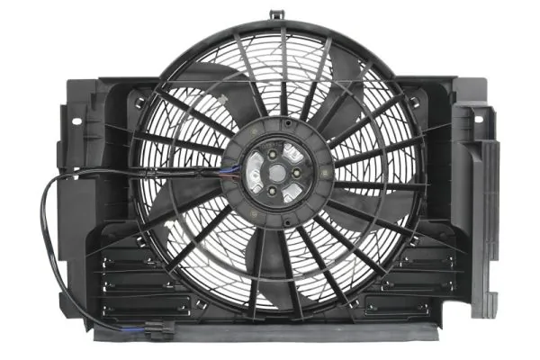 D8B001TT Thermotec Диффузор радиатора кондиционера, в сборе с крыльчаткой и мотором