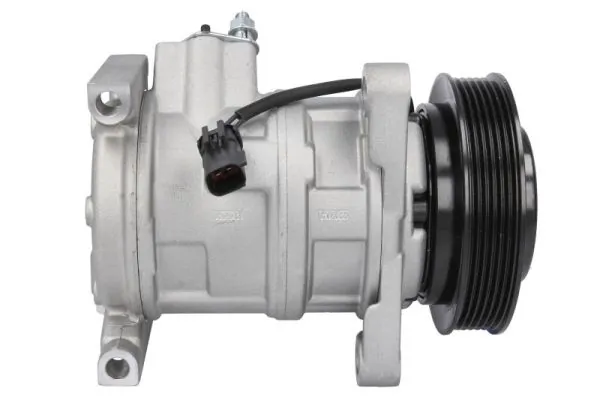 Купить 815557 VALEO Компрессор климатической установки