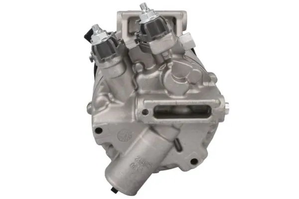 Компрессор хладагента на Ford Focus IV HN