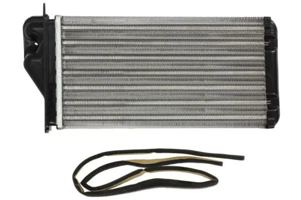 D6C003TT Thermotec Радиатор отопителя салона