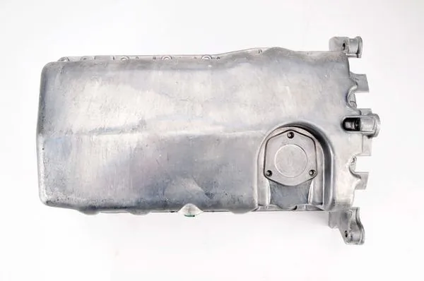 Panela de óleo de cárter do motor para Seat Cordoba  6K2