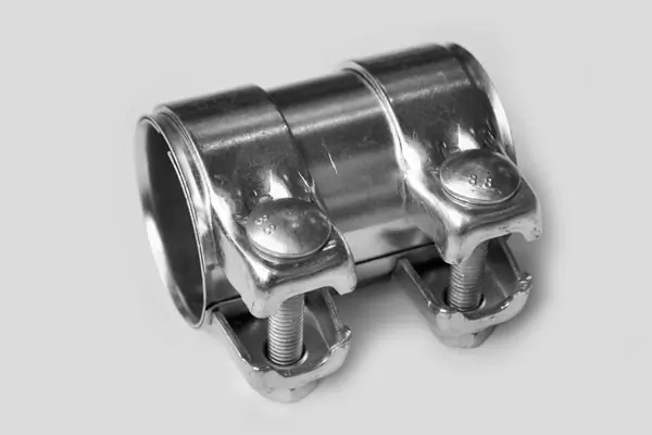 Braçadeira de silenciador dianteira Audi A4 8EC